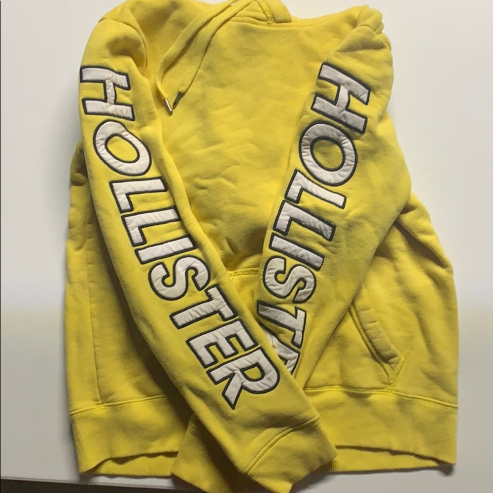 Hollister yellow hoodie